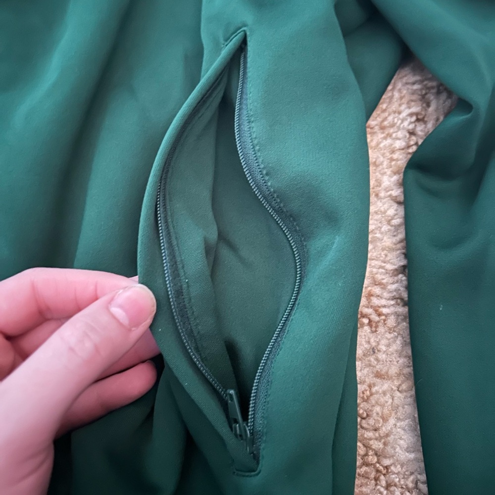 ASICS Running Jacket - Picture 2 of 3